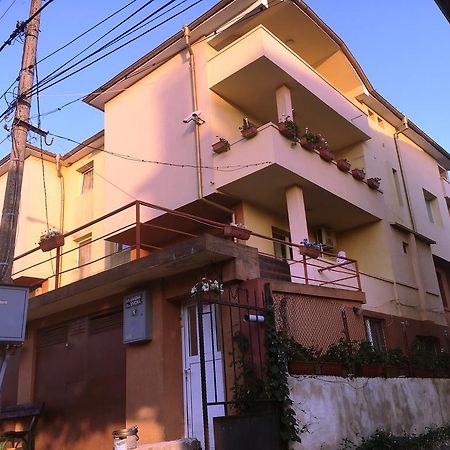 אהלוי Guest House Jumbo מראה חיצוני תמונה